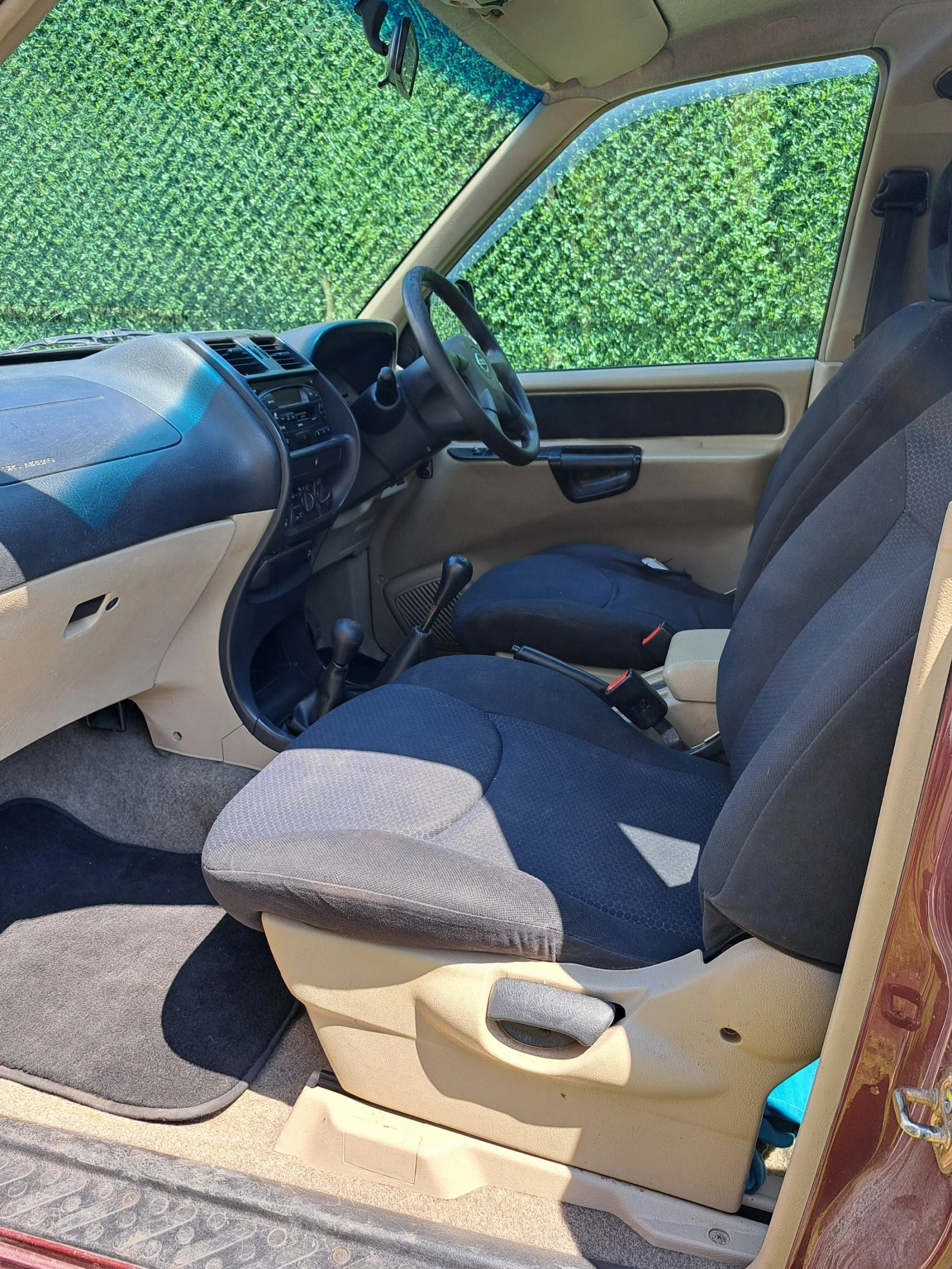 Nissan Terrano II, снимка 6 - Автомобили и джипове - 54817489