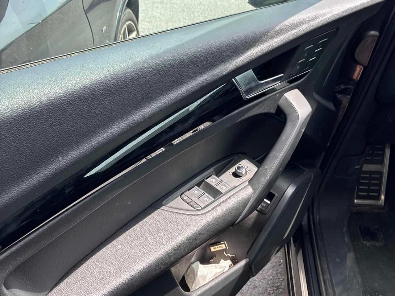 Audi Q5 * Progressiv * CARFAX * ОПЦИЯ ЗА ФИНАНСИРАНЕ, снимка 11 - Автомобили и джипове - 56210469