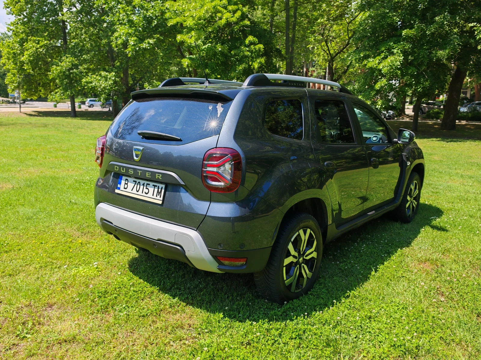 Dacia Duster, снимка 11 - Автомобили и джипове - 56303152