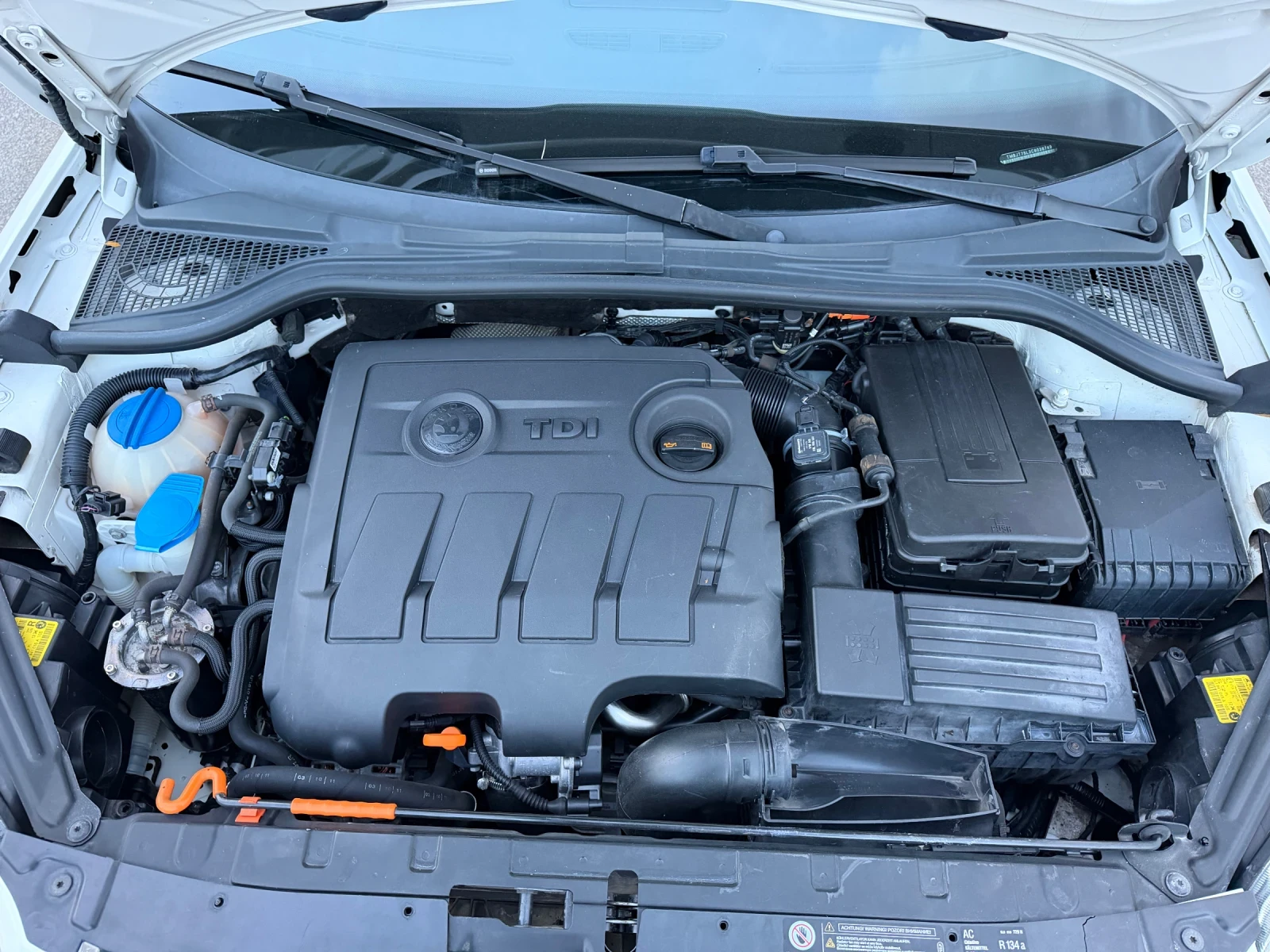 Skoda Yeti 1.6TDI �������� | Mobile.bg � ����������� 16