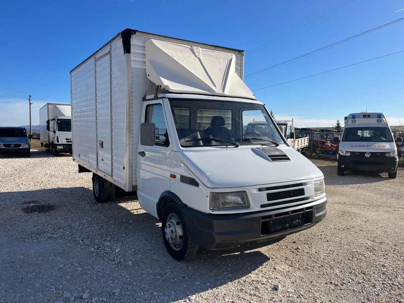 Iveco Daily 35-10 КЛИМАТИК - изображение 3