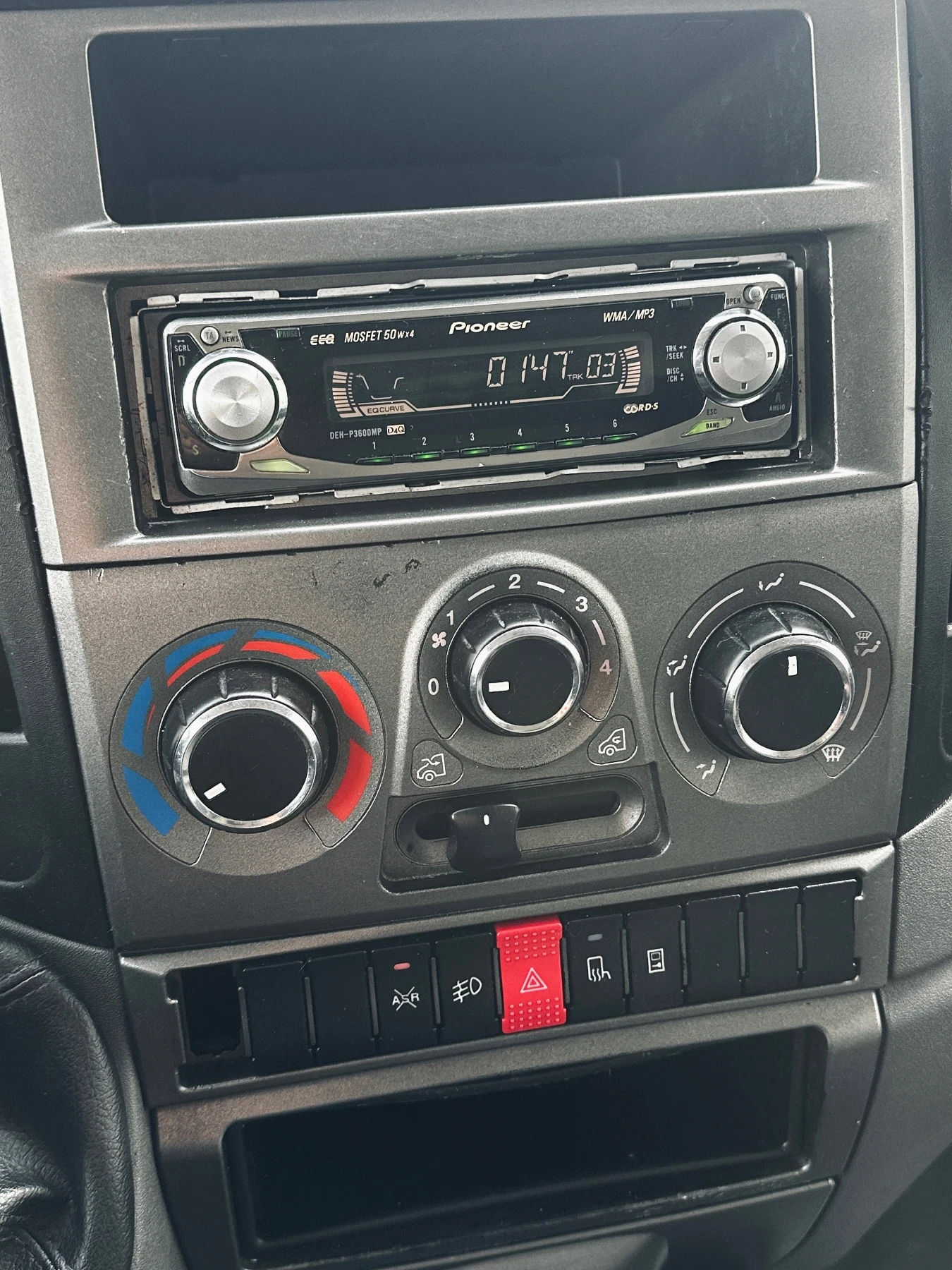 Iveco 35c15 3.0HPI / ХЛАДИЛЕН / DAILY 35C15, снимка 8 - Бусове и автобуси - 54217615