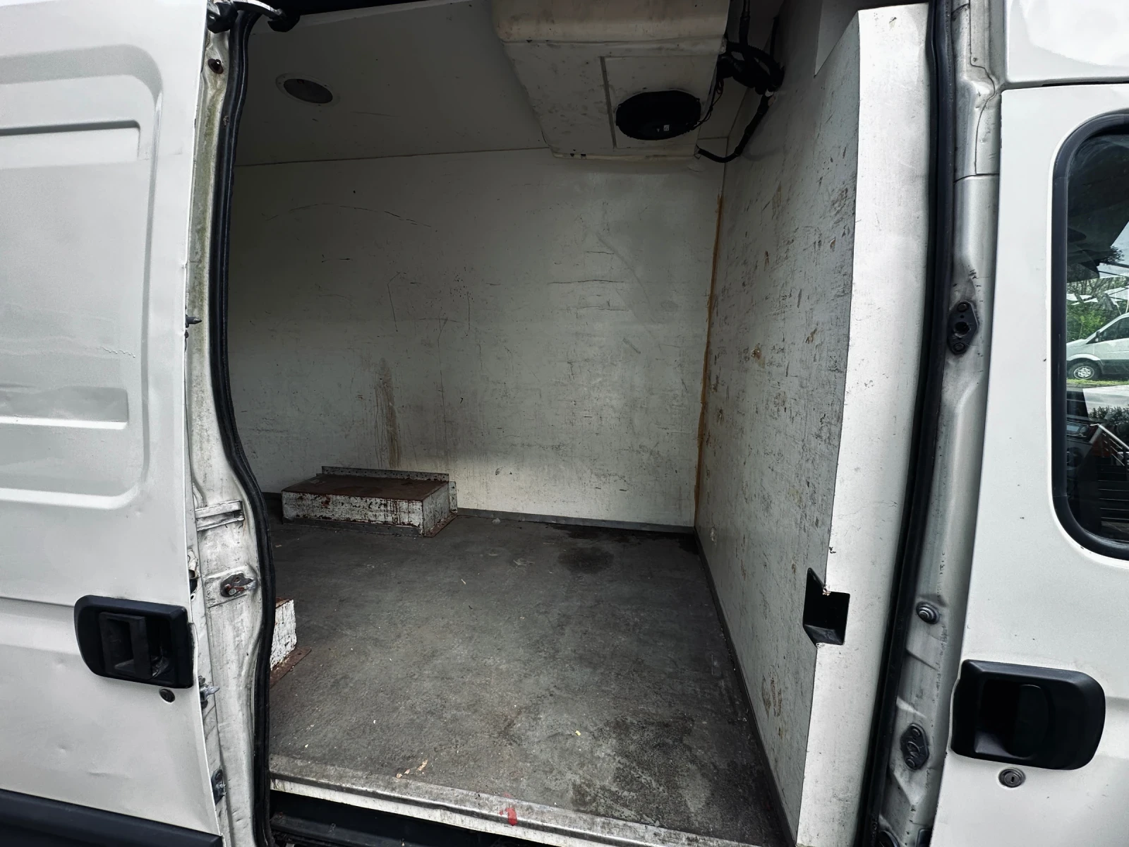 Iveco 35c15 3.0HPI / ХЛАДИЛЕН / DAILY 35C15, снимка 13 - Бусове и автобуси - 54217615