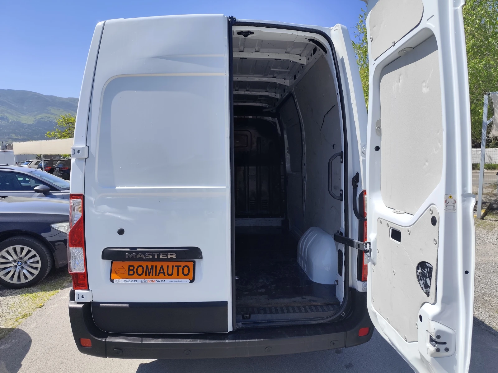 Renault Master 2.3DCi* EURO6D* N1* 3 MECTA* LED* , снимка 13 - Бусове и автобуси - 54329601