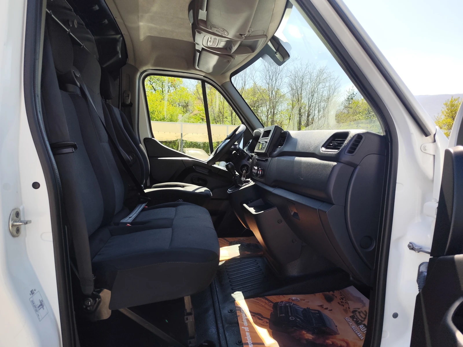 Renault Master 2.3DCi* EURO6D* N1* 3 MECTA* LED* , снимка 12 - Бусове и автобуси - 54329601