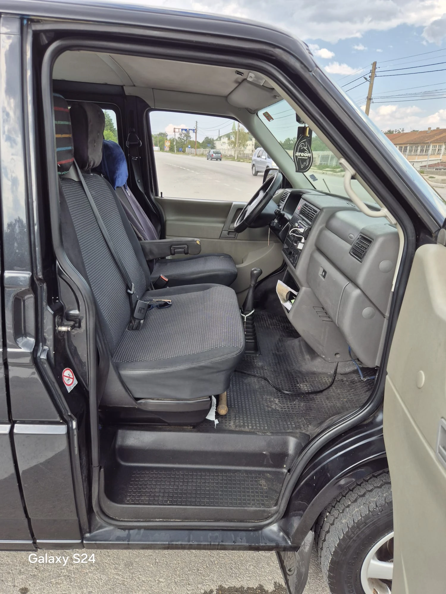 VW Transporter, снимка 9 - Бусове и автобуси - 54489230