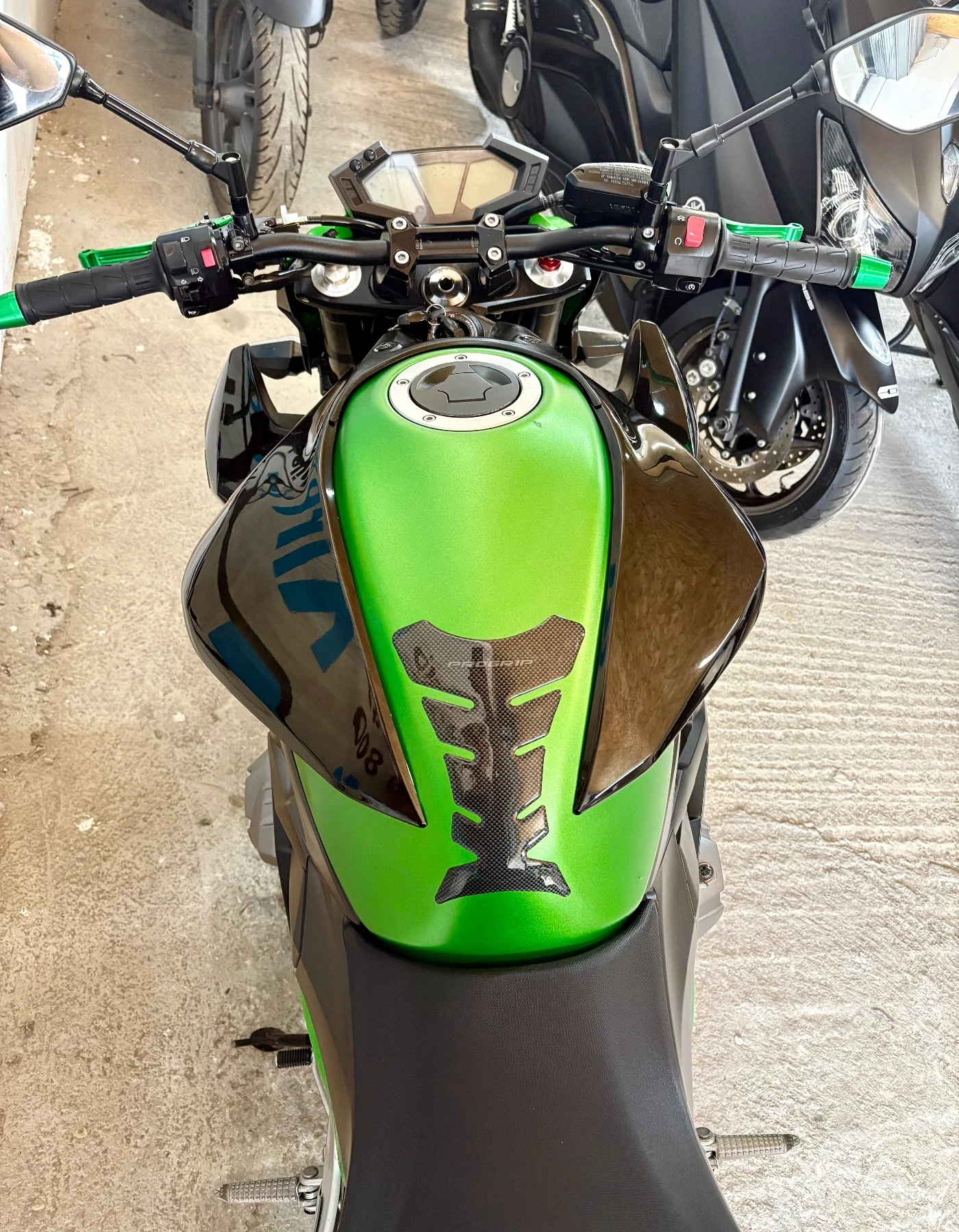 Kawasaki Z 800 - изображение 6