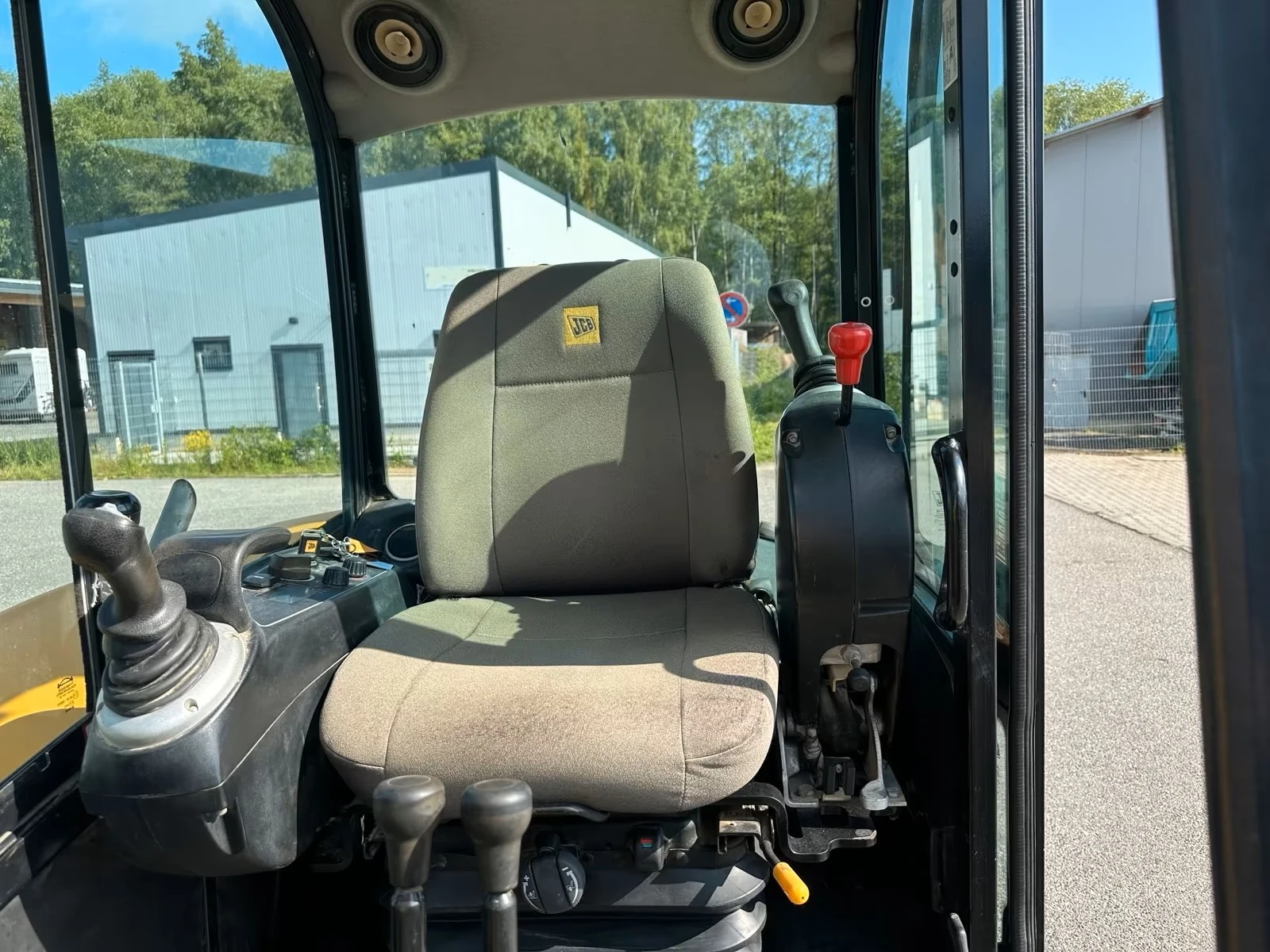 Багер JCB 8055 ZTS, снимка 8 - Индустриална техника - 55261456