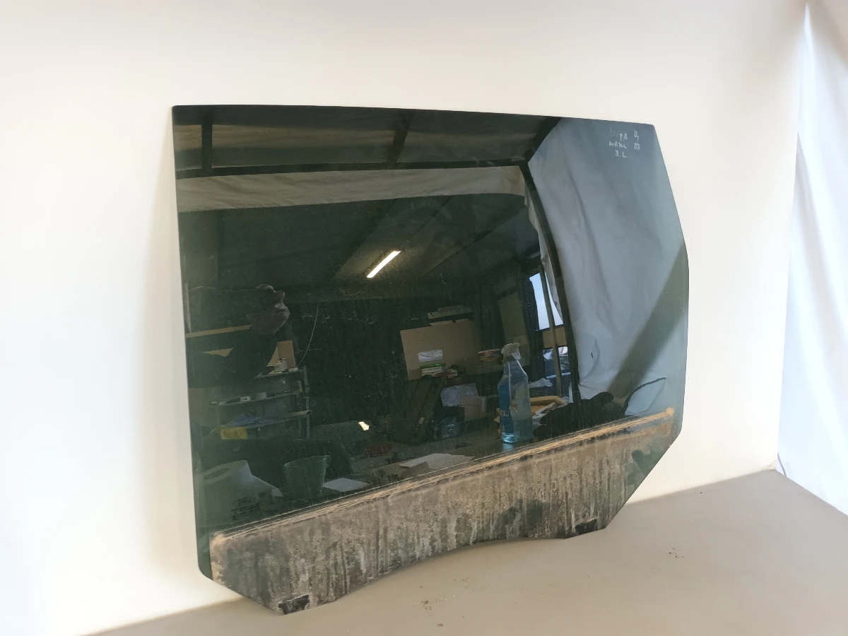 ������ ����� ���� ���� � ���� 1.6���� (c) | Mobile.bg � ����������� 1