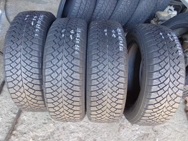 Гуми Зимни 195/65R16, снимка 4 - Гуми и джанти - 15821538