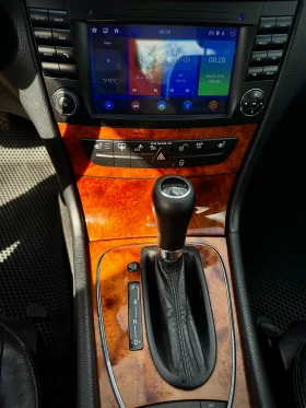 Mercedes-Benz E 280 ГАЗ, снимка 6