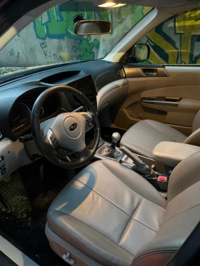 Subaru Forester - 4000 € / 7823.32 лв. - 85858277 3