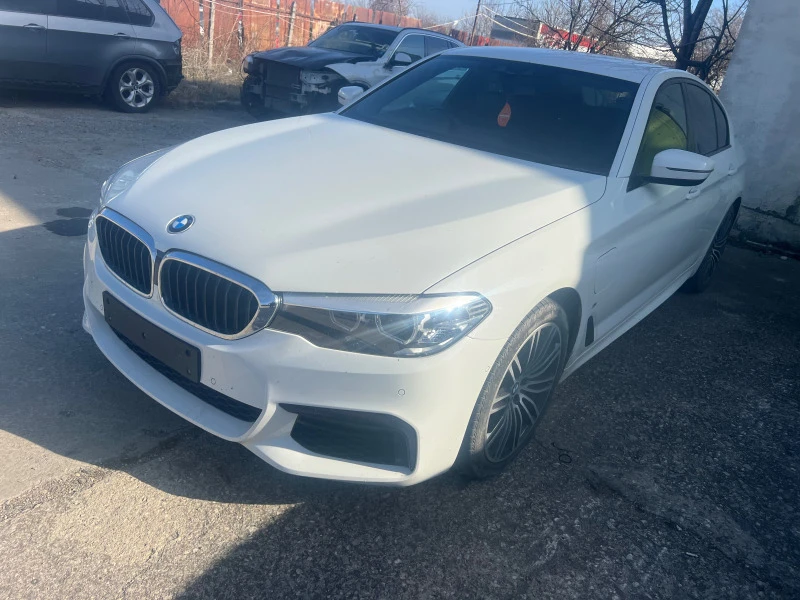 BMW 530E 80 000 km Хибрид , снимка 1 - Автомобили и джипове - 44497987