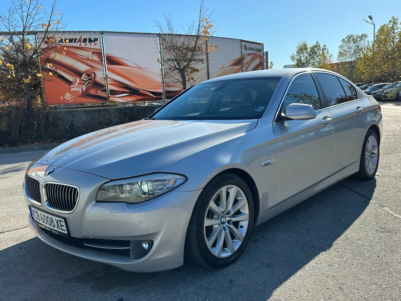 BMW 523 Бензин/Автомат/Седан, снимка 1 - Автомобили и джипове - 47923372