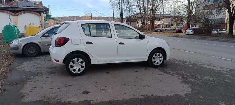 Dacia Sandero, снимка 8 - Автомобили и джипове - 48074838