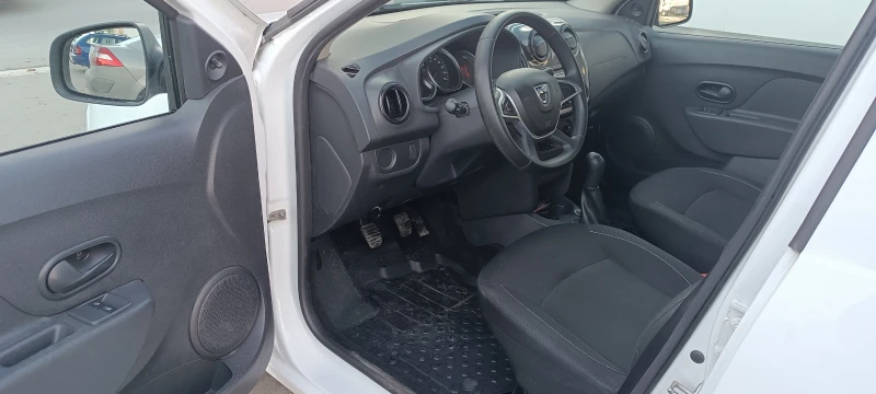 Dacia Sandero, снимка 9 - Автомобили и джипове - 48074838