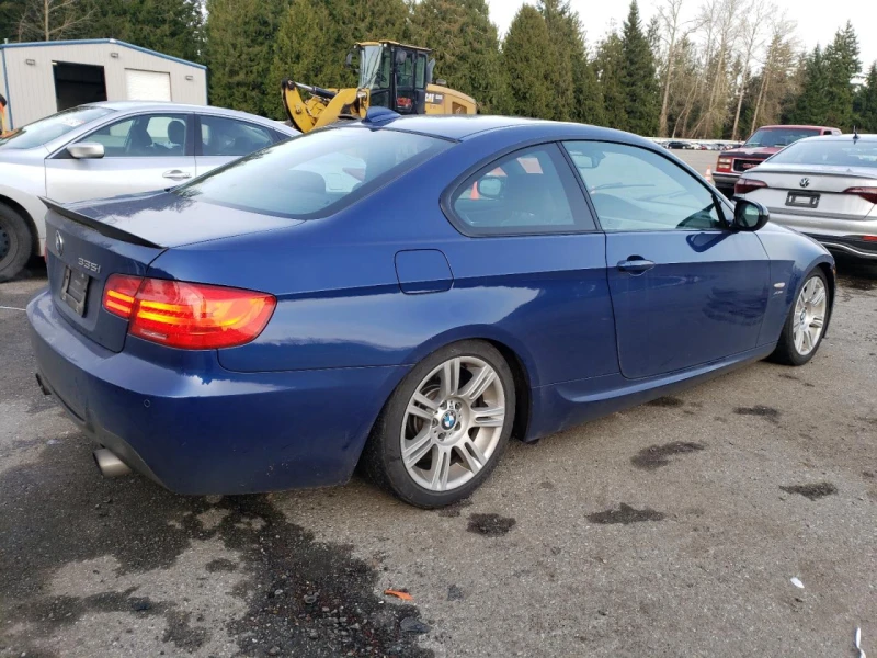 BMW 335 XI, снимка 3 - Автомобили и джипове - 48572103