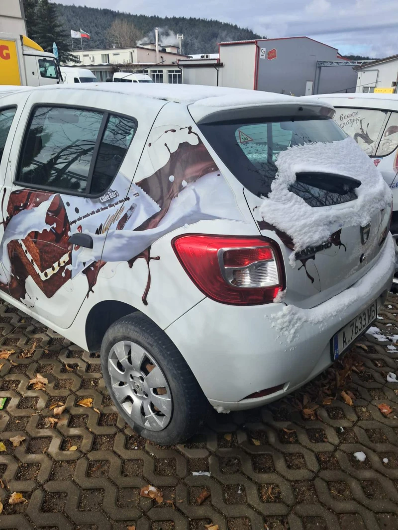 Dacia Sandero, снимка 9 - Автомобили и джипове - 48625988