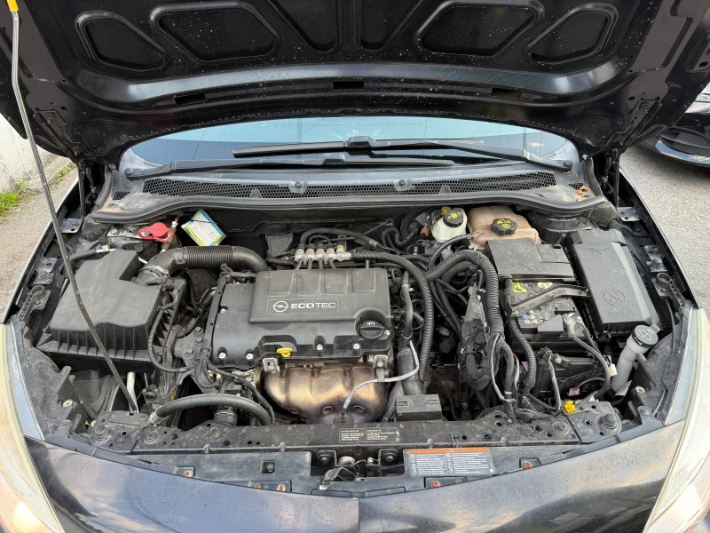 Opel Astra 1, 4I 101HP, снимка 17 - Автомобили и джипове - 50555034