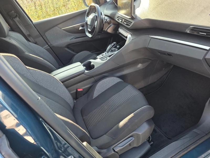 Peugeot 5008 Facelift1.5 BlueHDi 130ch S&S Active Bus.Лизинг, снимка 9 - Автомобили и джипове - 52307866