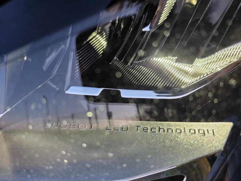 Peugeot 5008 Facelift1.5 BlueHDi 130ch S&S Active Bus.Лизинг, снимка 15 - Автомобили и джипове - 52307866