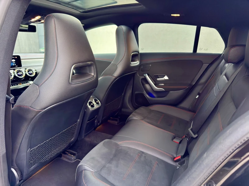 Mercedes-Benz CLA 220 AMG Line* Panorama* MultiBeam LED* Burmester* , снимка 10 - Автомобили и джипове - 53407492