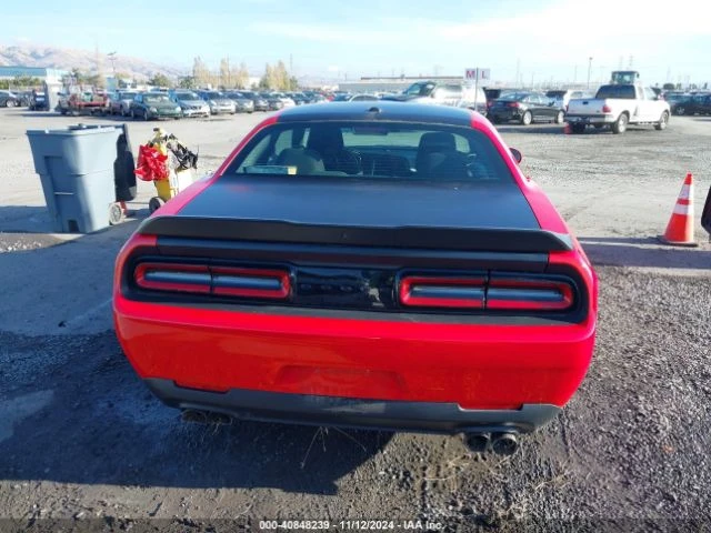 Dodge Challenger SXT , снимка 12 - Автомобили и джипове - 49064884