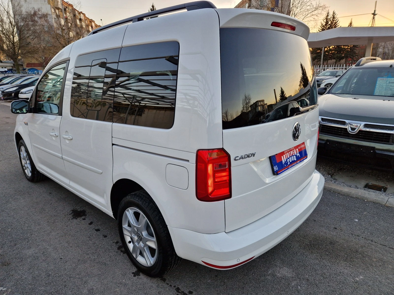 VW Caddy 2, 0TDI - изображение 8