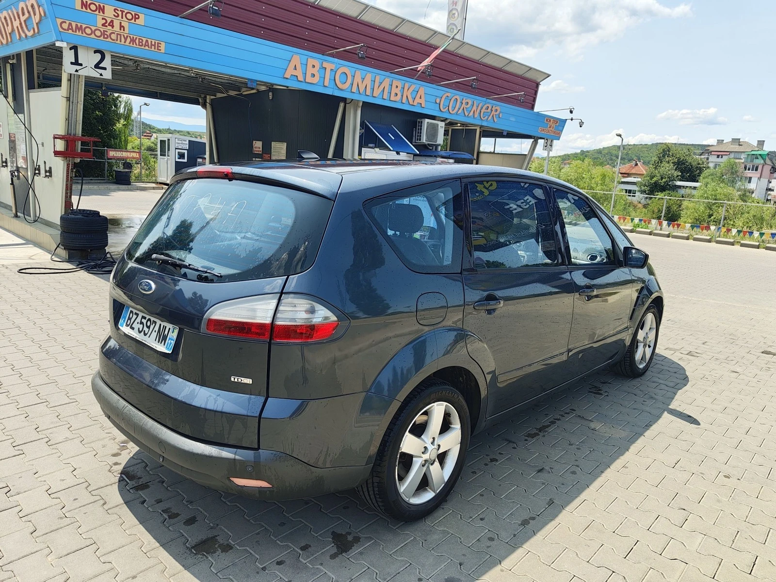 Ford S-Max 2.0 TDCI - TITANIUM - NAVI - DISTRONIC - изображение 6