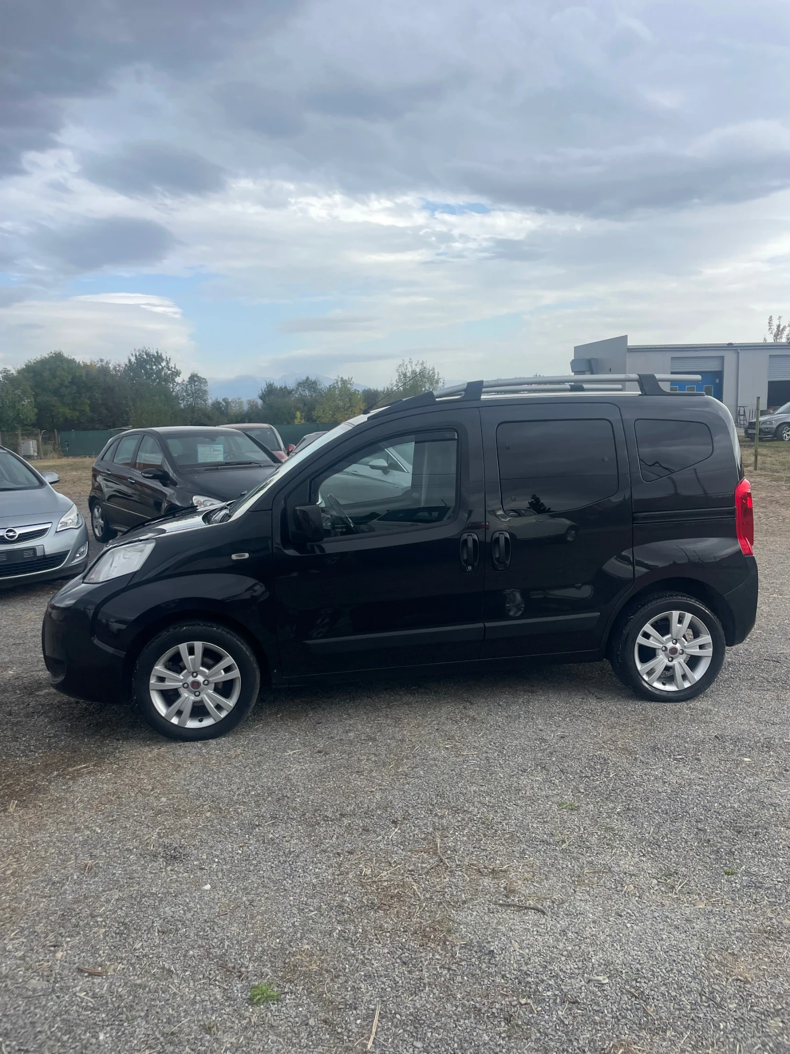 Fiat Qubo 1.4i 75hp - изображение 4