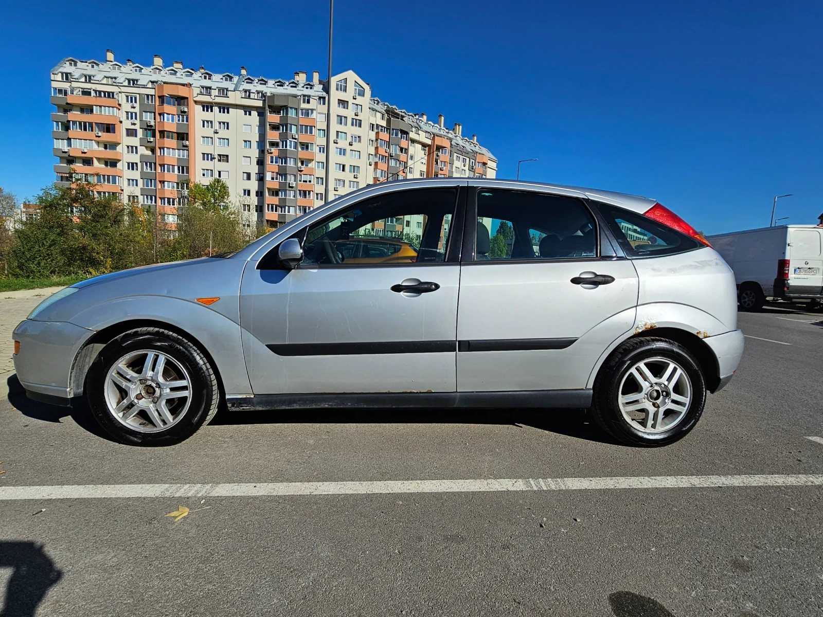 Ford Focus - [1] 