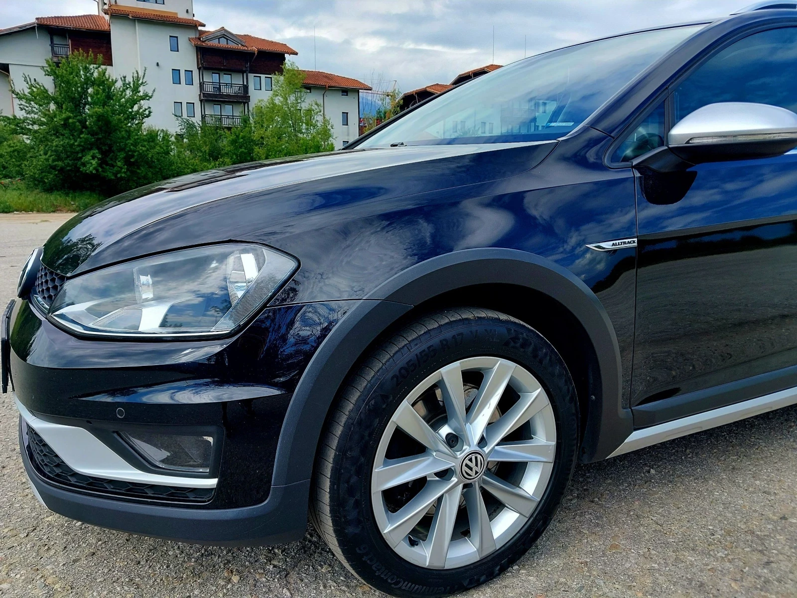 VW Golf ALLTRACK 4X4 1.8TFSI - изображение 5