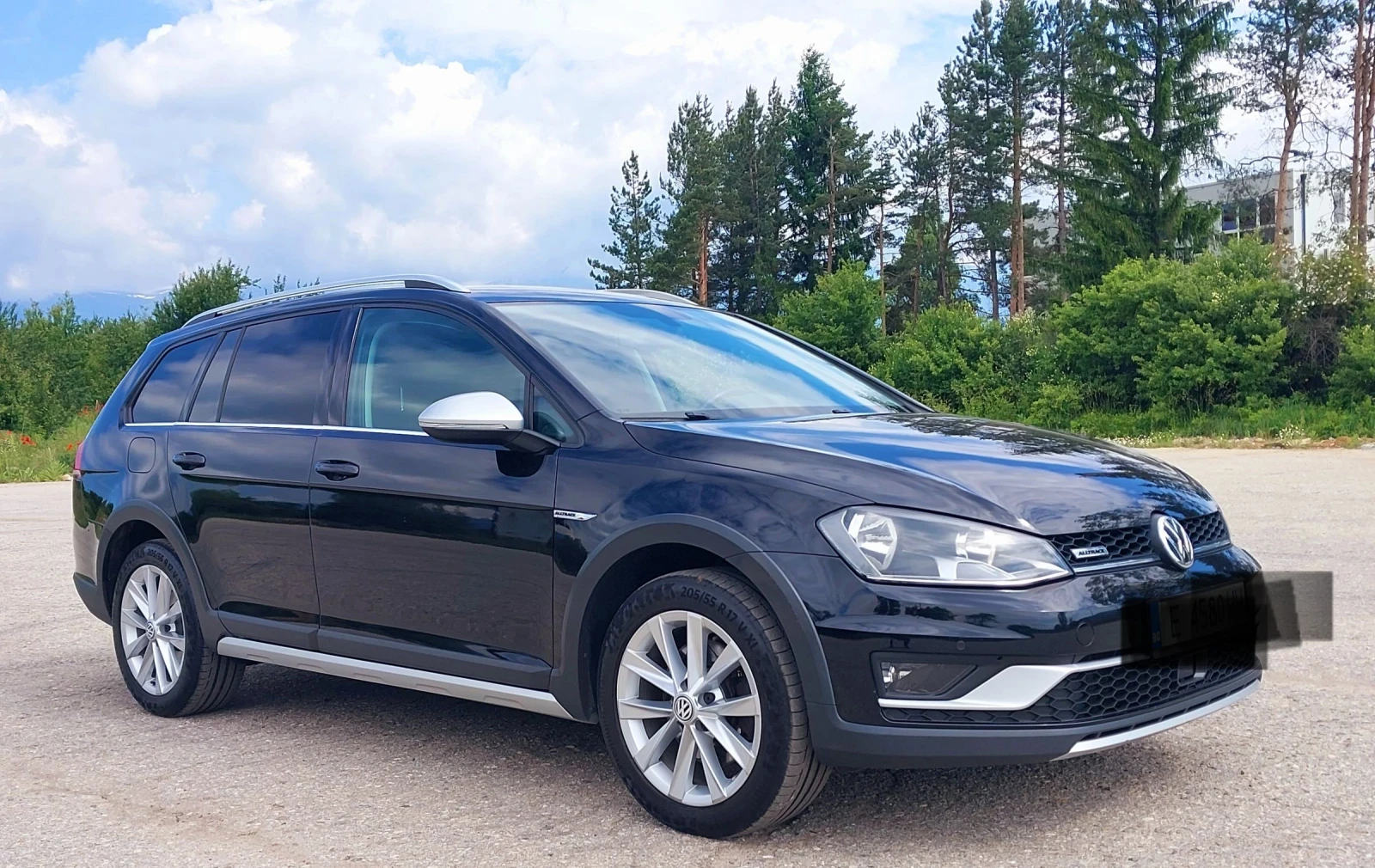 VW Golf ALLTRACK 4X4 1.8TFSI - изображение 2