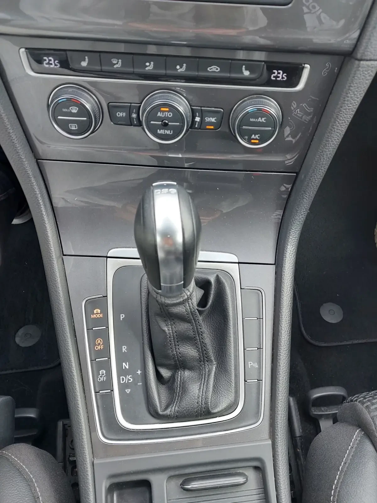 VW Golf ALLTRACK 4X4 1.8TFSI - изображение 7