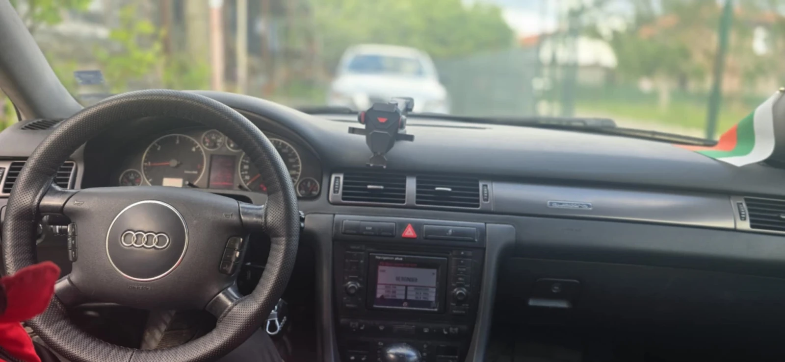 Audi A6 2.5 TDI Quattro - изображение 8