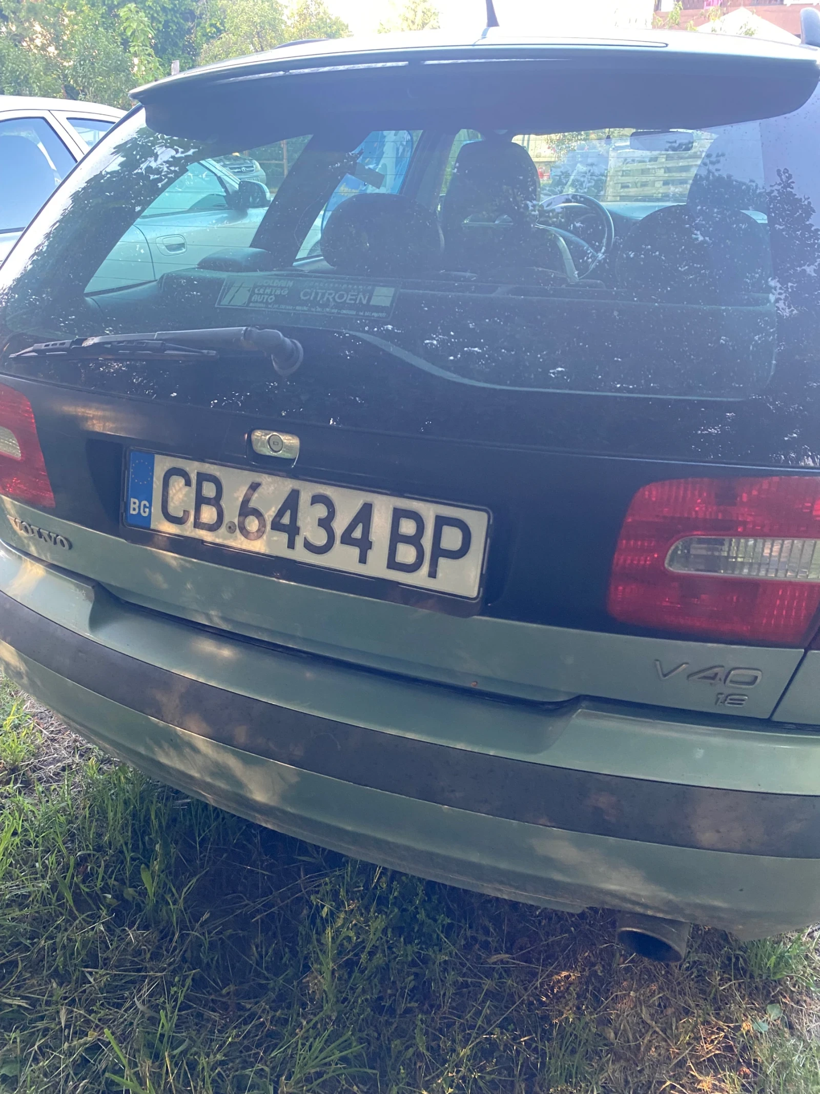 Volvo V40  - изображение 10