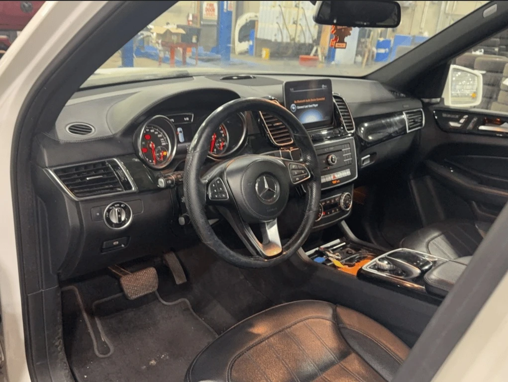 Mercedes-Benz GLS 450 * CARFAX * БЕЗ ПЪРВОНАЧАЛНА ВНОСКА - изображение 4