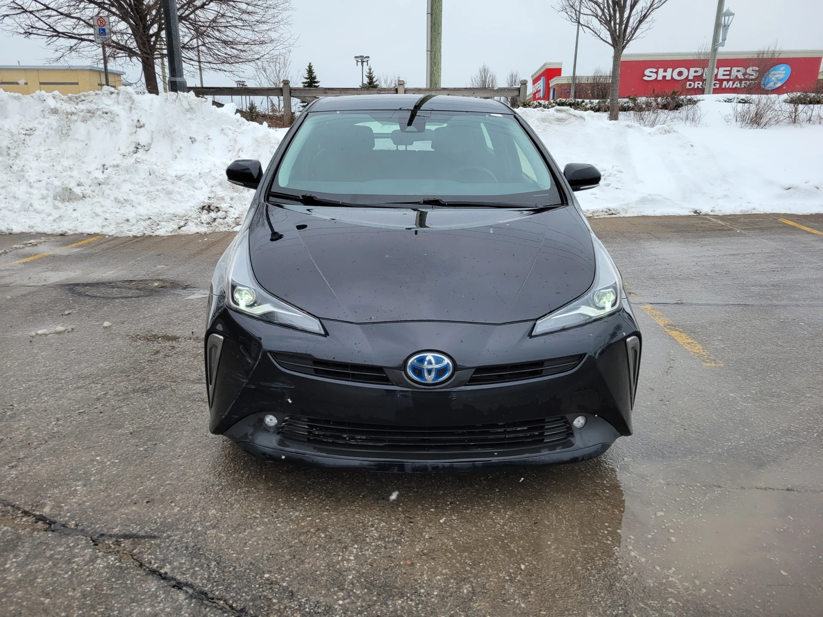 Toyota Prius LE AWD-e  - изображение 6