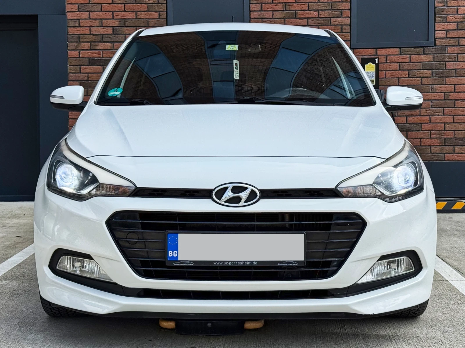 Hyundai I20, снимка 2 - Автомобили и джипове - 54311592