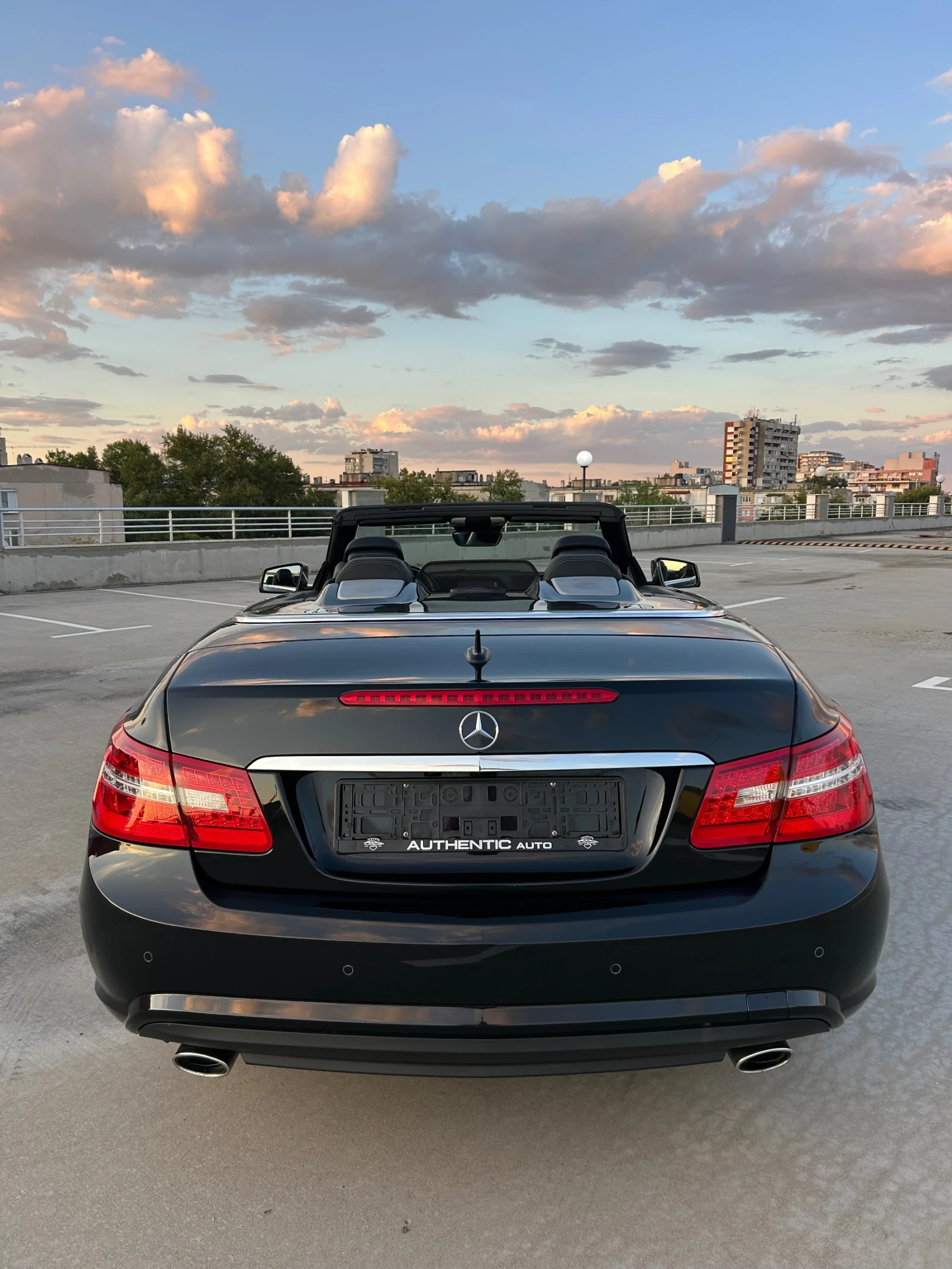 Mercedes-Benz E 350 CDI // AMG PACK // AIRSCARF //ОБДУХВАНЕ , снимка 4 - Автомобили и джипове - 55417639