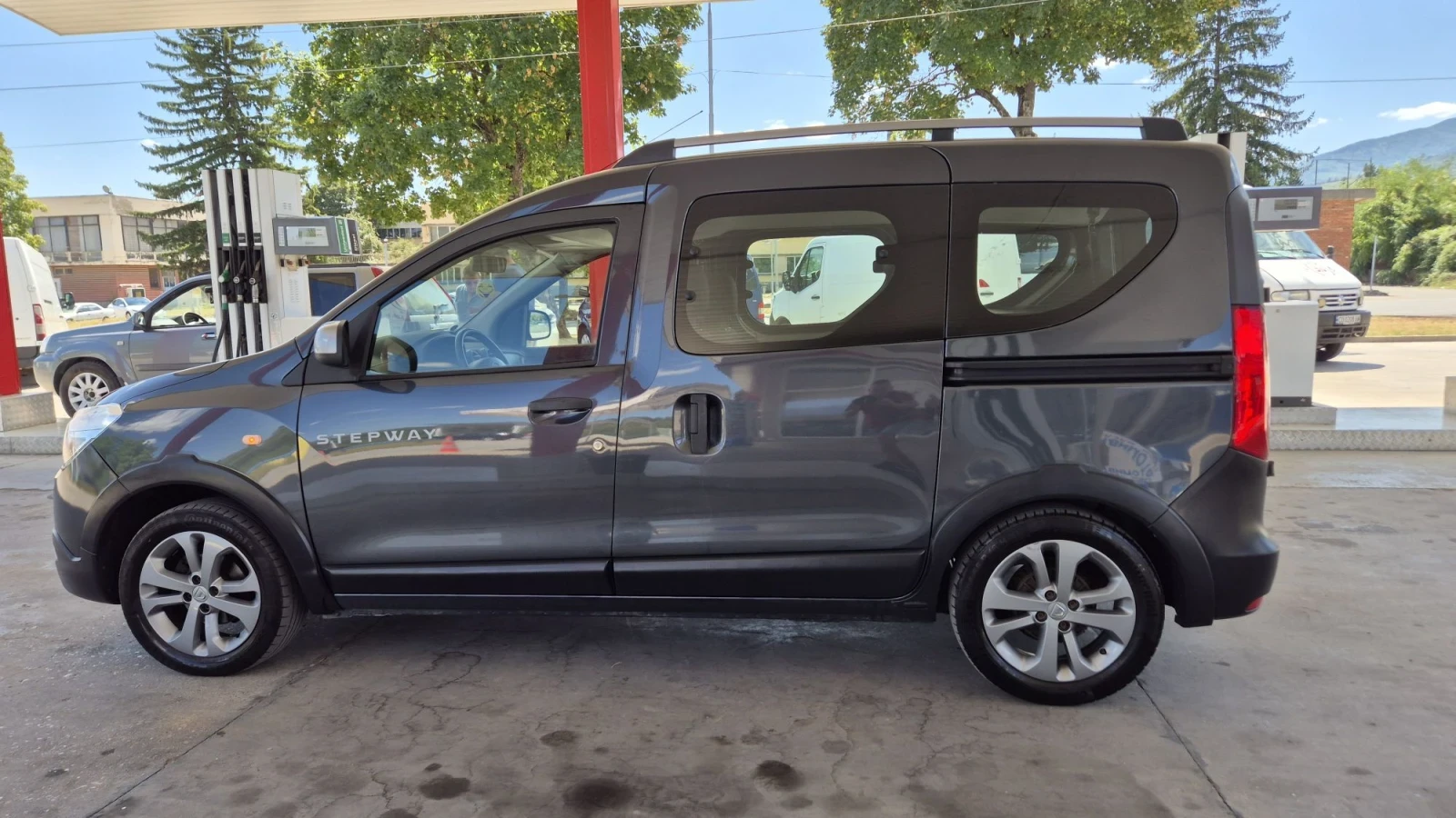 Dacia Dokker 1.5DCI 90К.С ТОП* ЕВРО6, снимка 9 - Автомобили и джипове - 55672837