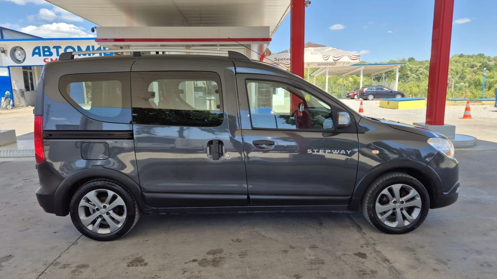 Dacia Dokker 1.5DCI 90К.С ТОП* ЕВРО6, снимка 10 - Автомобили и джипове - 55672837