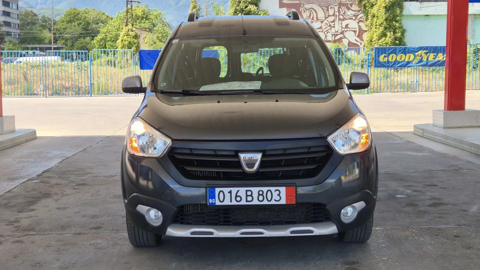 Dacia Dokker 1.5DCI 90К.С ТОП* ЕВРО6, снимка 2 - Автомобили и джипове - 55672837