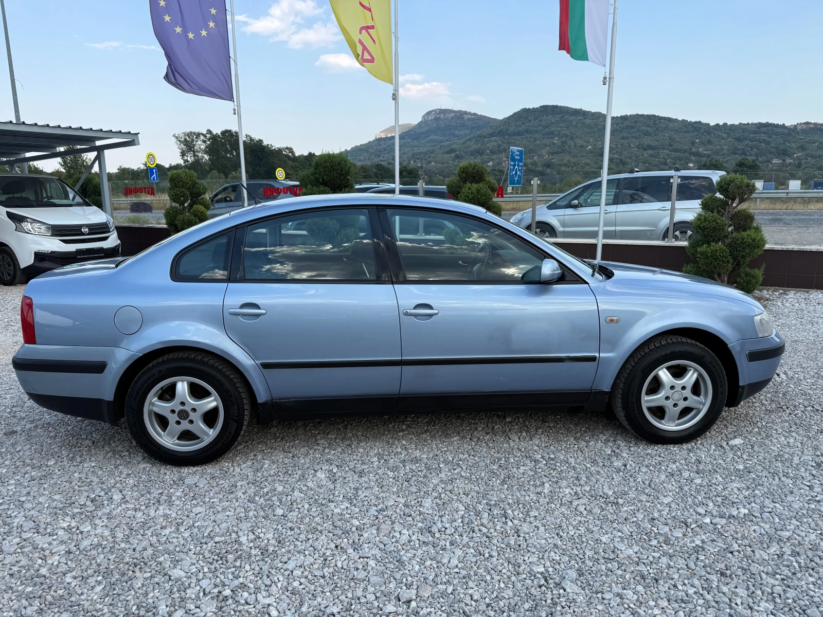 VW Passat 1, 9 TDI КЛИМАТРОНИК !! АВТОМАТИК !! 110 кс.  , снимка 2 - Автомобили и джипове - 56049295