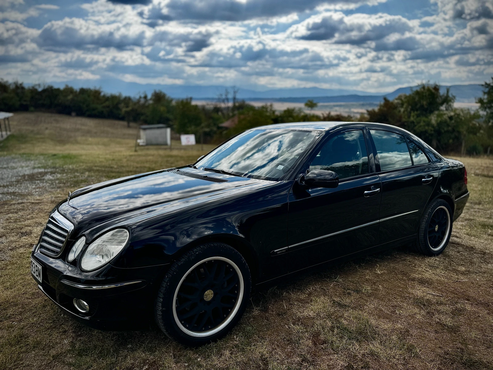 Mercedes-Benz E 280 ГАЗ