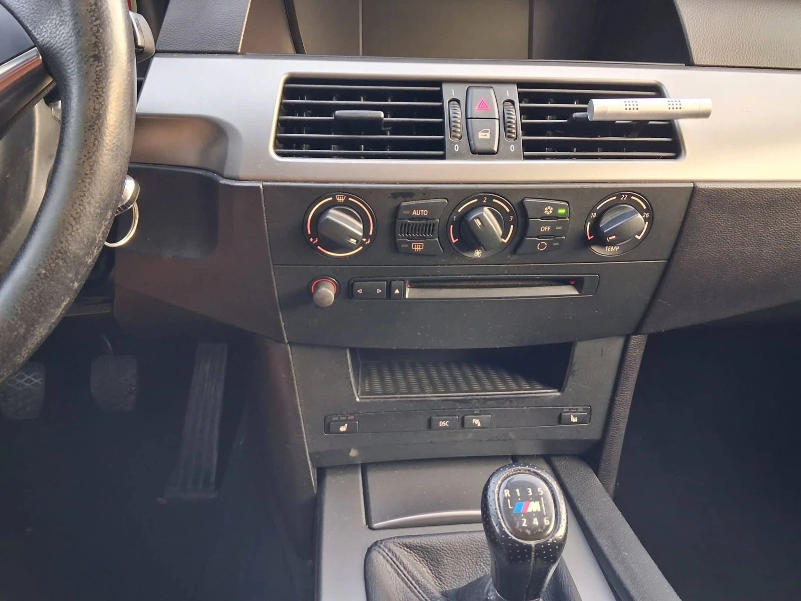 BMW 520 2.2i 170 kс Бензин , снимка 9 - Автомобили и джипове - 56466413