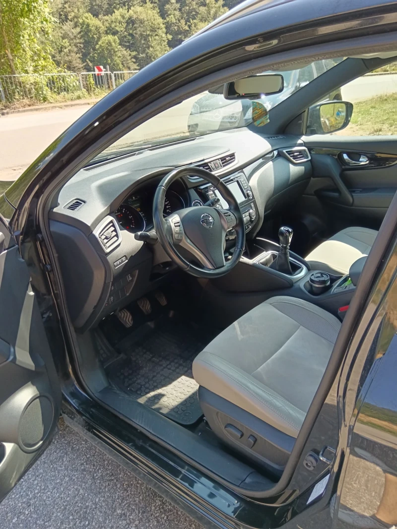 Nissan Qashqai 4X4, снимка 16 - Автомобили и джипове - 48328728