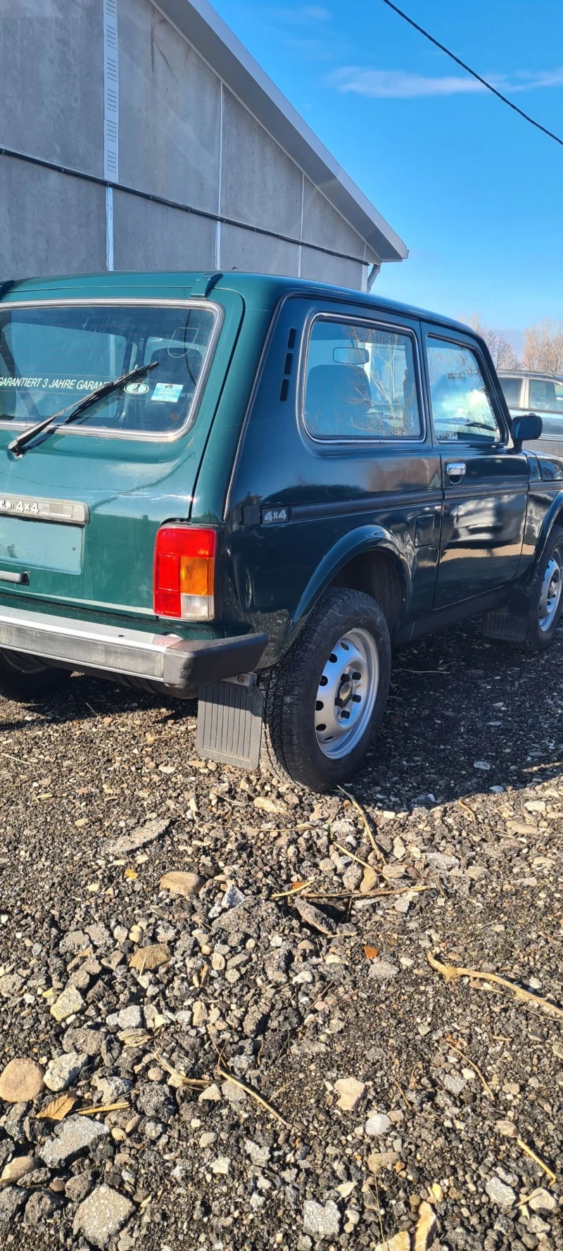 Lada Niva 1.7i, снимка 3 - Автомобили и джипове - 48648831