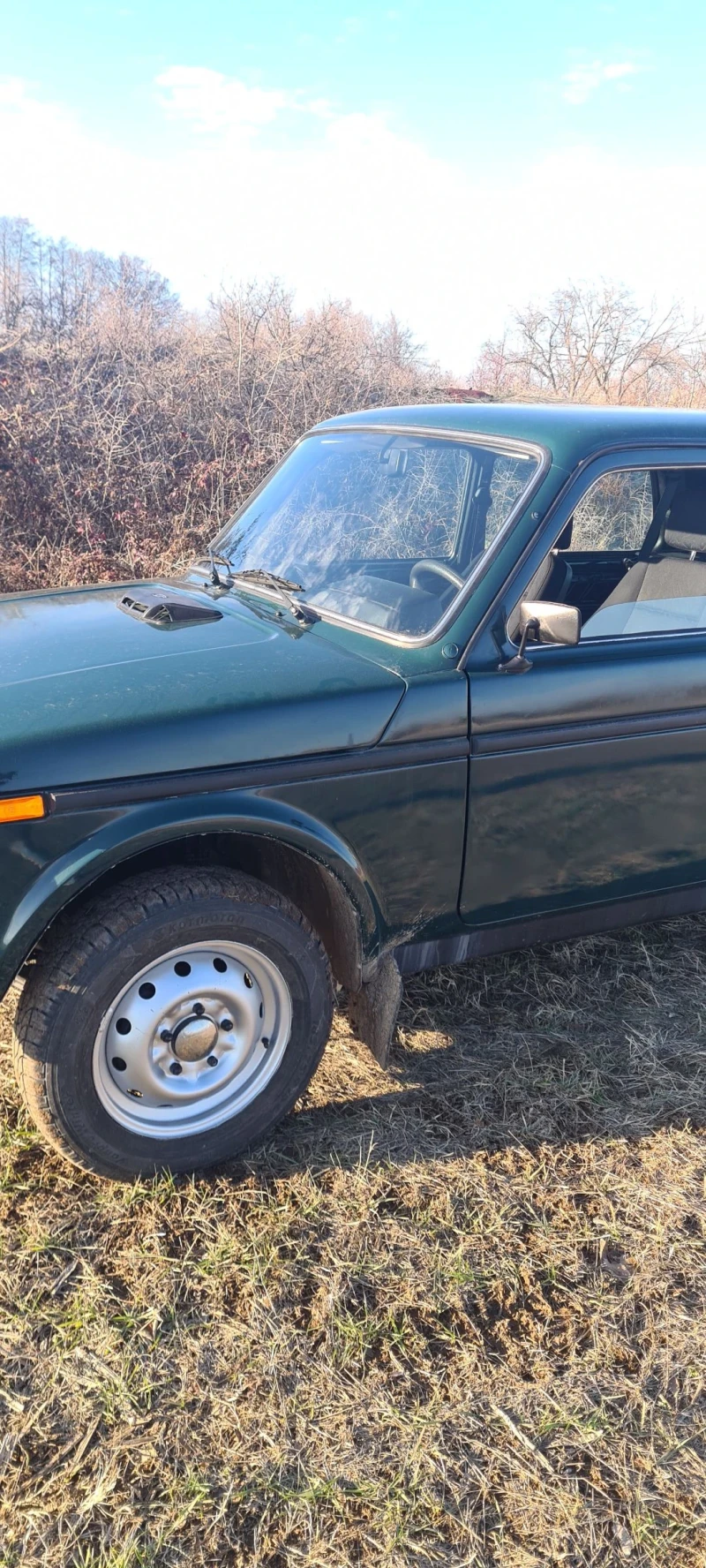 Lada Niva 1.7i, снимка 3 - Автомобили и джипове - 48648831