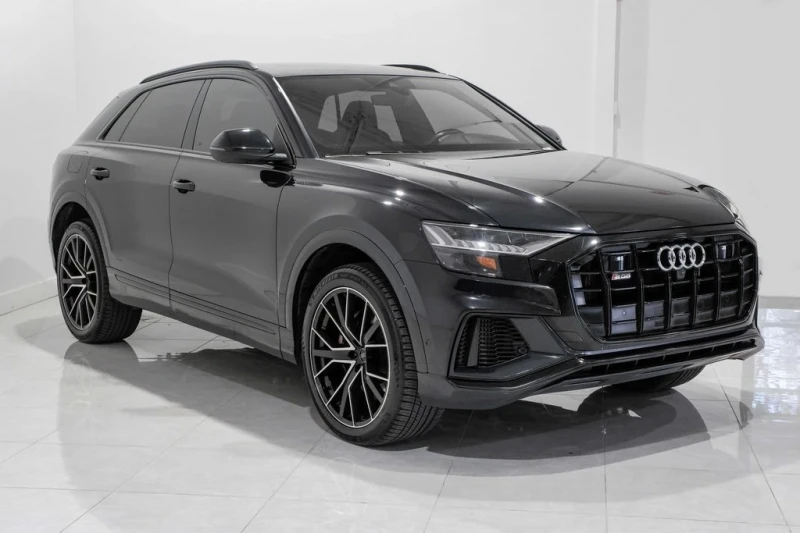 Audi RSQ8, снимка 3 - Автомобили и джипове - 48725273